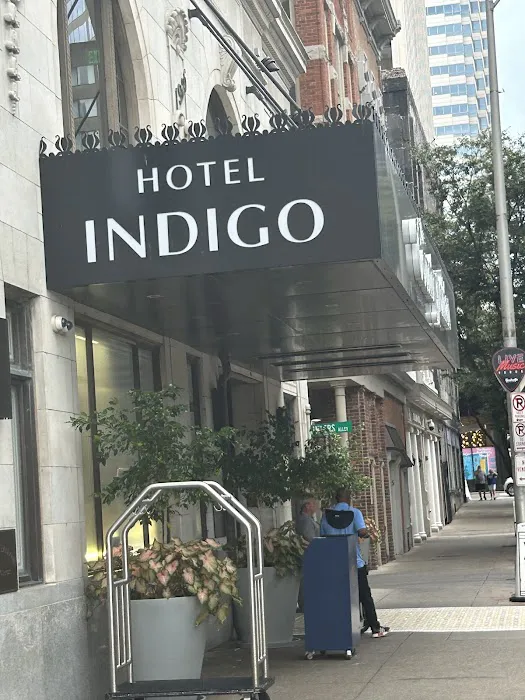 Bluegreen Downtown Nashville 5