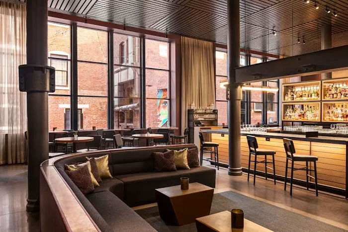The Bankers Alley Hotel Nashville, Tapestry Collection by Hilton 5