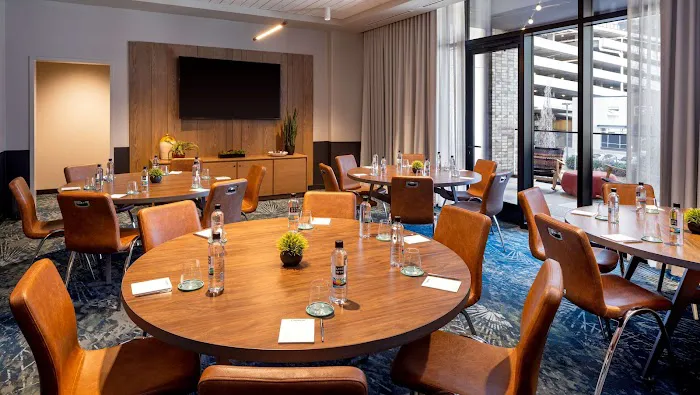 Caption by Hyatt Downtown Nashville – The Gulch 5