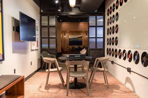 Moxy Nashville Downtown 5