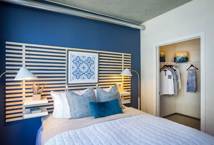 Placemakr Premier SoBro 5