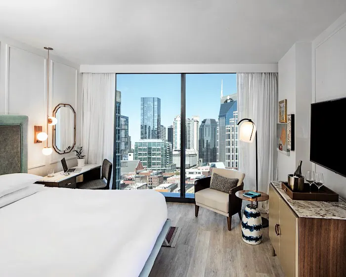 Hyatt Centric Downtown Nashville 5