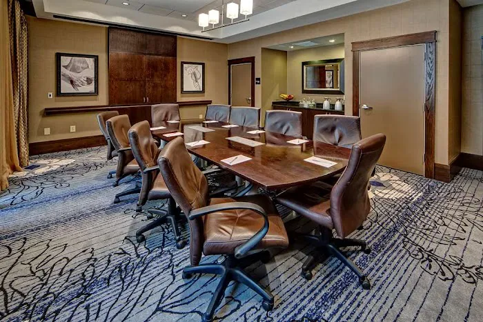Hampton Inn & Suites Nashville-Downtown 5