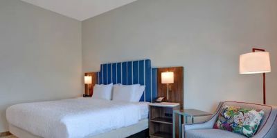 Hampton Inn & Suites Nashville Downtown Capitol View