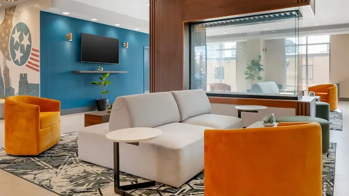 Cambria Hotel Nashville Midtown 5