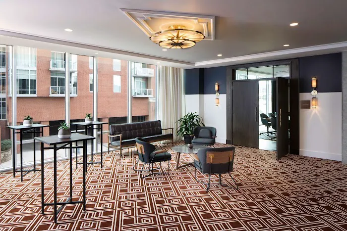 Thompson Nashville, by Hyatt 5