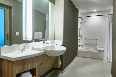 SpringHill Suites Nashville Downtown/Convention Center 5