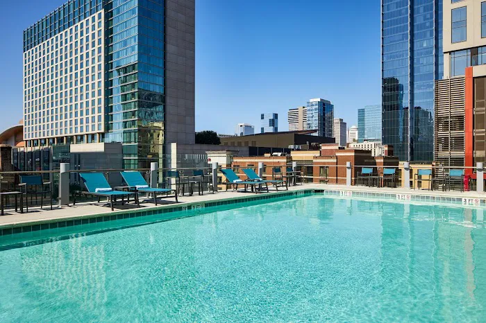 Hilton Garden Inn Nashville Downtown/Convention Center 5