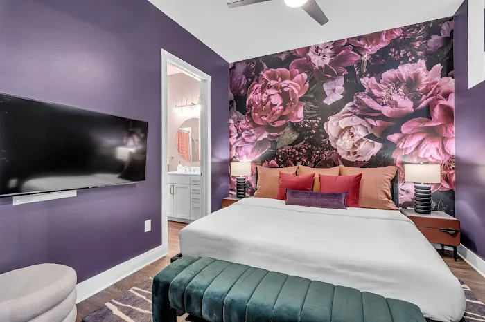 The Vixen Den AirBnB 5