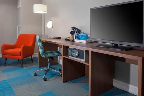 Aloft Nashville West End 5