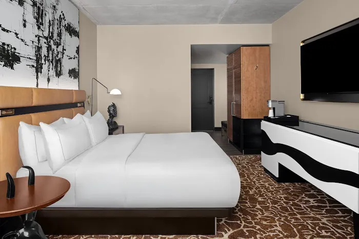 Hotel Fraye Nashville, Curio Collection by Hilton 5
