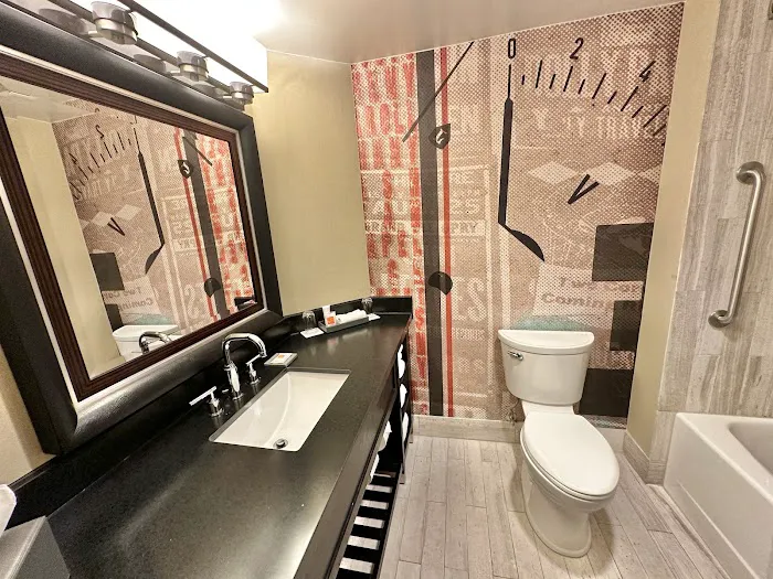 Loews Nashville Hotel at Vanderbilt Plaza 5