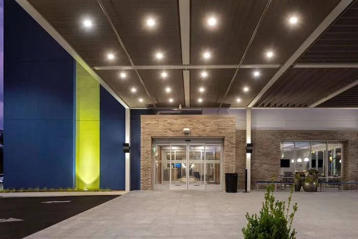 Home2 Suites by Hilton Nashville MetroCenter 5