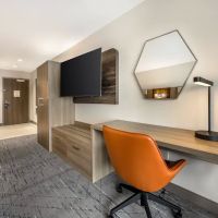 Holiday Inn Express and Suites Nashville West End Univ Area, an IHG Hotel ico