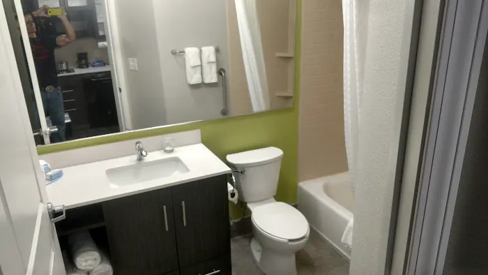 Candlewood Suites Nashville North, an IHG Hotel 5