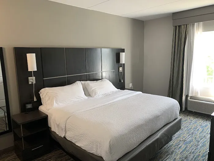 Candlewood Suites Nashville North, an IHG Hotel 5