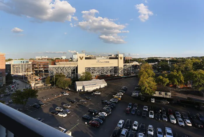 Holiday Inn Nashville-Vanderbilt (Dwtn) by IHG 5