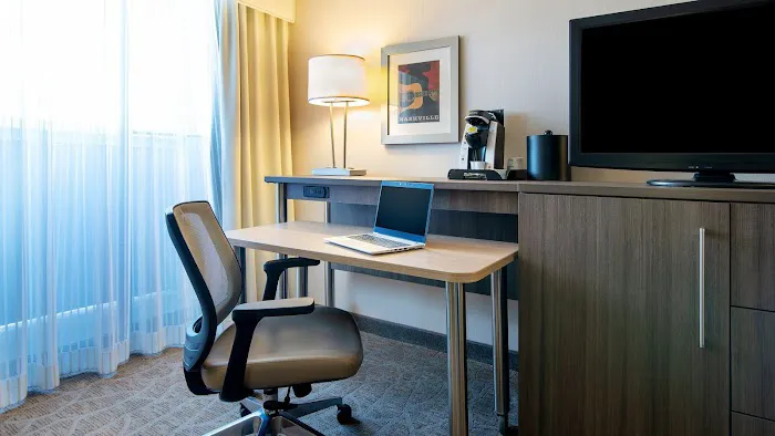 Holiday Inn Nashville-Vanderbilt (Dwtn) by IHG 5