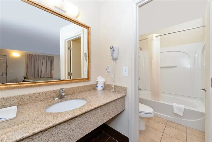 Americas Best Value Inn Nashville Downtown 5