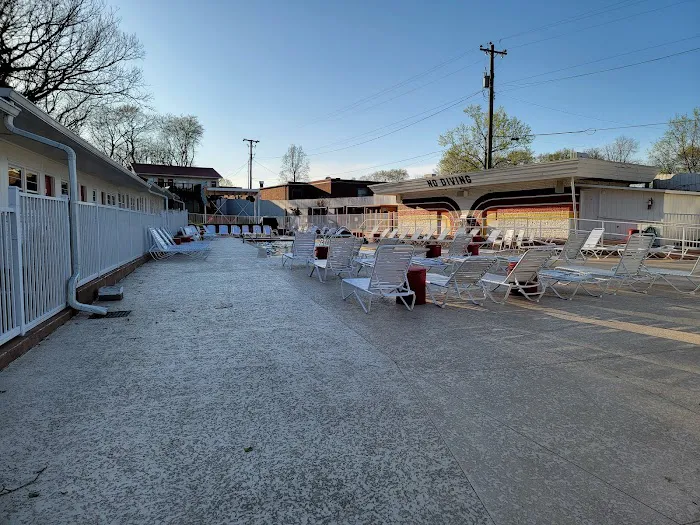 The Dive Motel 5