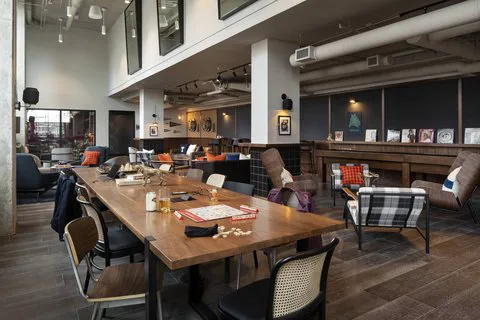 Moxy Nashville Vanderbilt Area 5