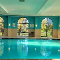 Holiday Inn Express & Suites Nashville-Opryland by IHG ico
