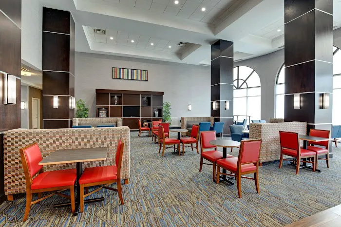 Holiday Inn Express & Suites Nashville-Opryland by IHG 5