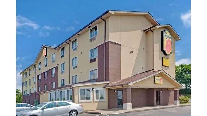 Super 8 by Wyndham Nashville/ Dntn/ Opryland Area 5