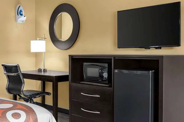 Super 8 by Wyndham Whites Creek/ Nashville NW Area 5