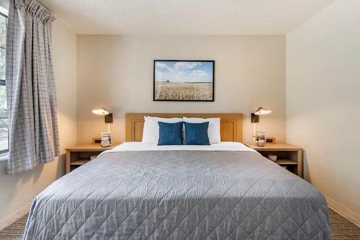 InTown Suites Extended Stay Nashville TN - Madison 5