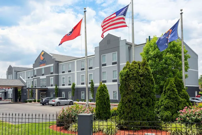 Comfort Suites At Rivergate Mall 4
