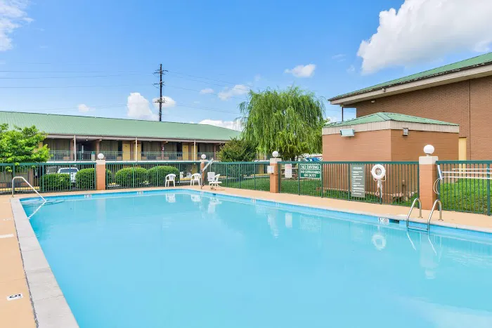 Americas Best Value Inn Goodlettsville Nashville N 5