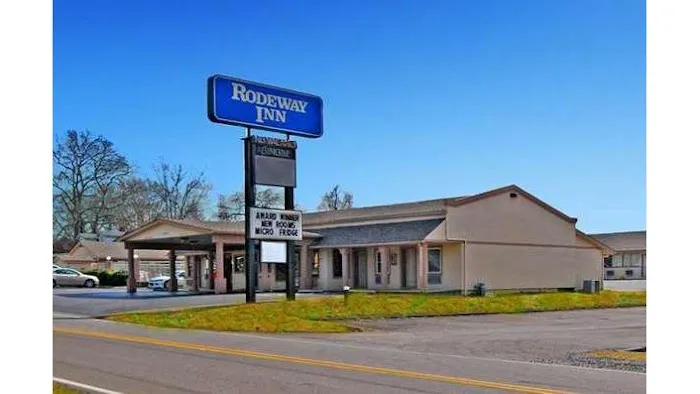 Rodeway Inn 5
