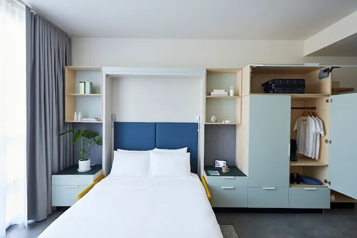 Placemakr Wedgewood-Houston 5