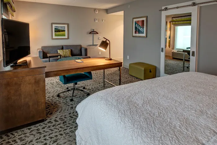Hampton Inn & Suites Nashville/Goodlettsville 4