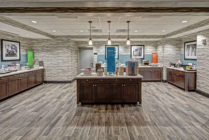 Hampton Inn & Suites Nashville/Goodlettsville 4
