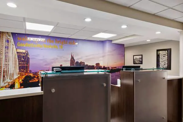 La Quinta Inn & Suites by Wyndham Goodlettsville - Nashville 4