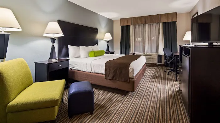Best Western Plus Sunrise Inn 5