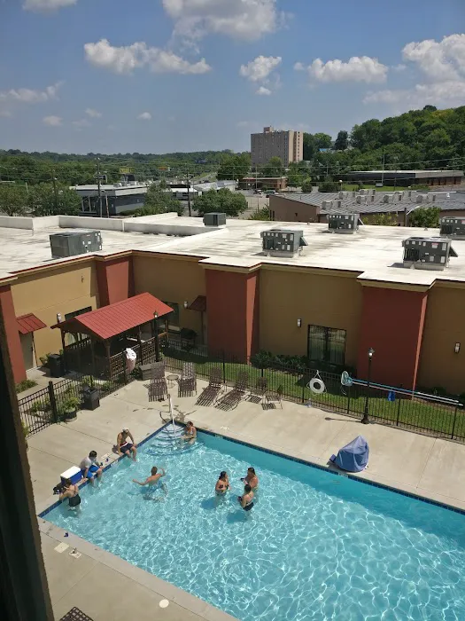 Best Western Plus Sunrise Inn 5
