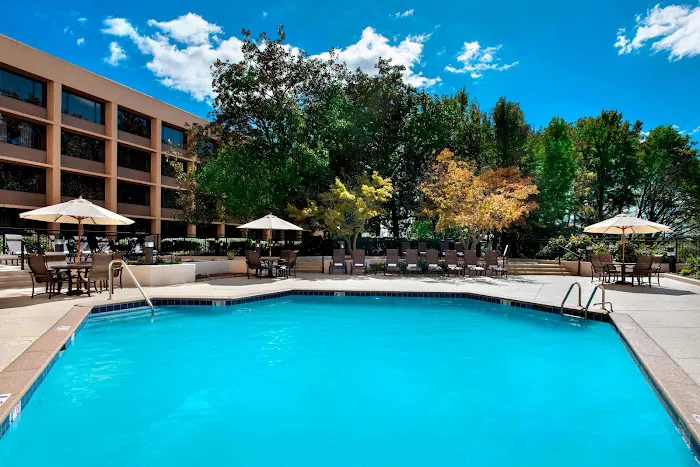 Sonesta Nashville Airport 4