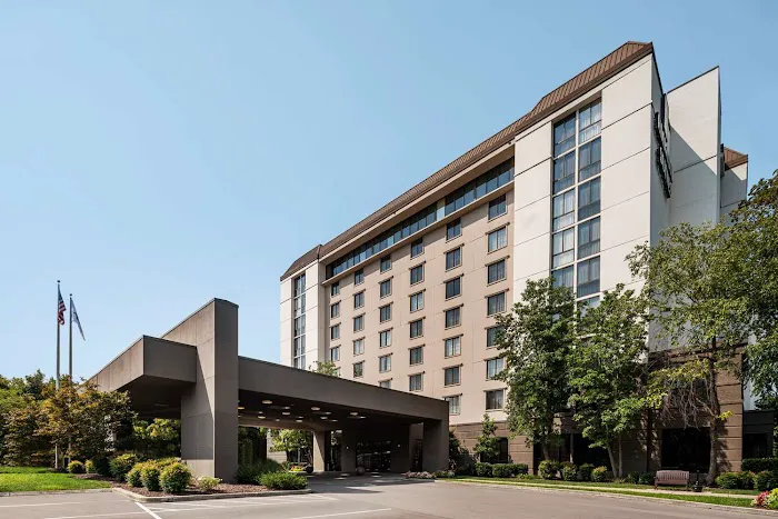 Embassy Suites by Hilton Nashville Airport 4