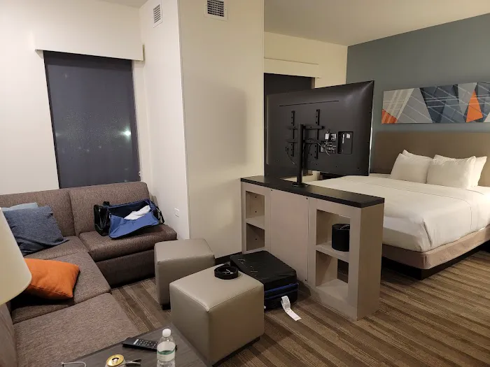 Hyatt House Nashville Airport 4
