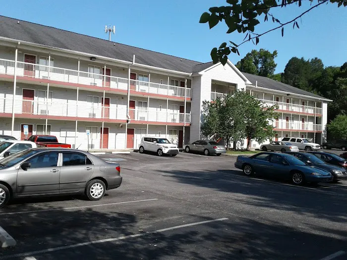 InTown Suites Extended Stay Nashville TN - Bell Road 4