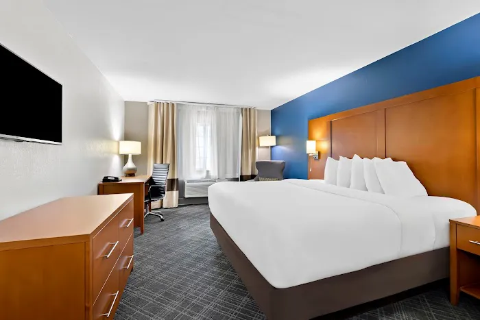 Comfort Inn & Suites Nashville Near Tanger Outlets I-24 Antioch 5