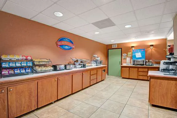 Baymont by Wyndham Nashville 5