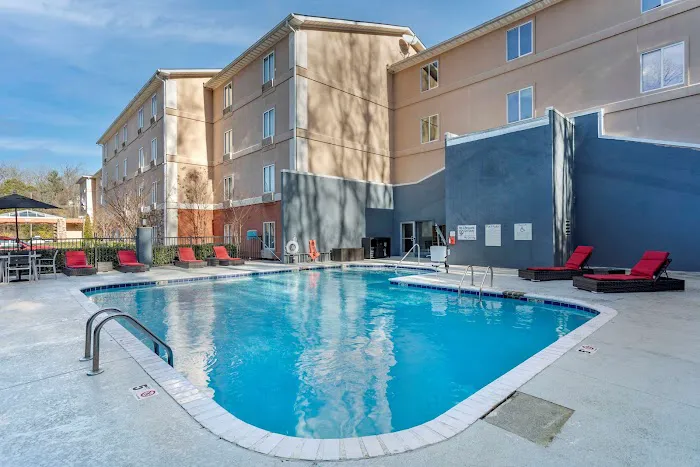 Comfort Suites Nashville Airport - BNA 4