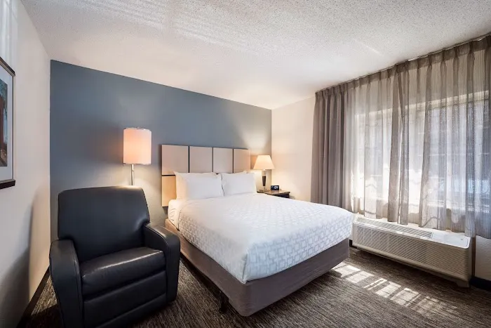 Sonesta Simply Suites Nashville Brentwood 4
