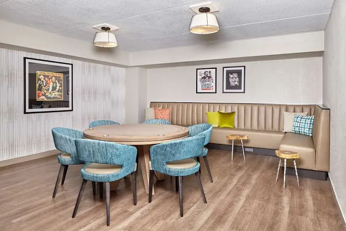 DoubleTree Suites by Hilton Hotel Nashville Airport 5