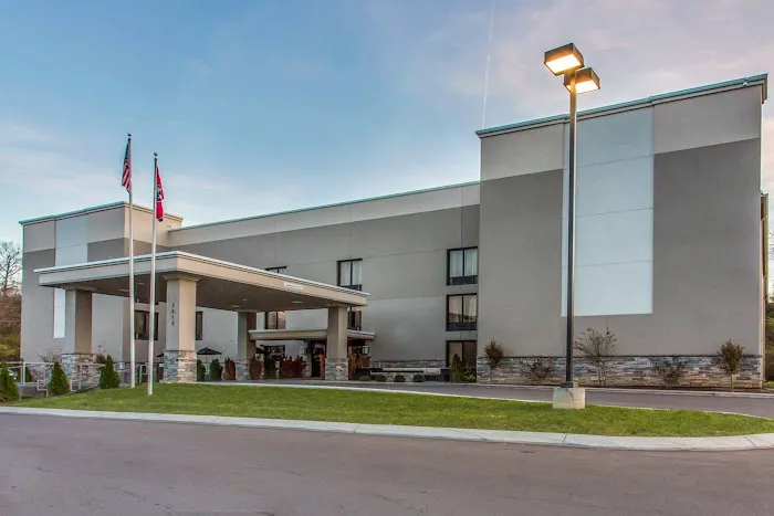 Quality Suites Nashville Airport 4