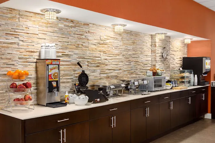 Country Inn & Suites by Radisson Nashville Airport TN 4